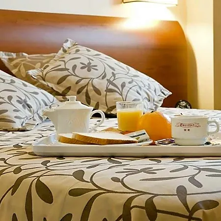 Torrijos Hotel